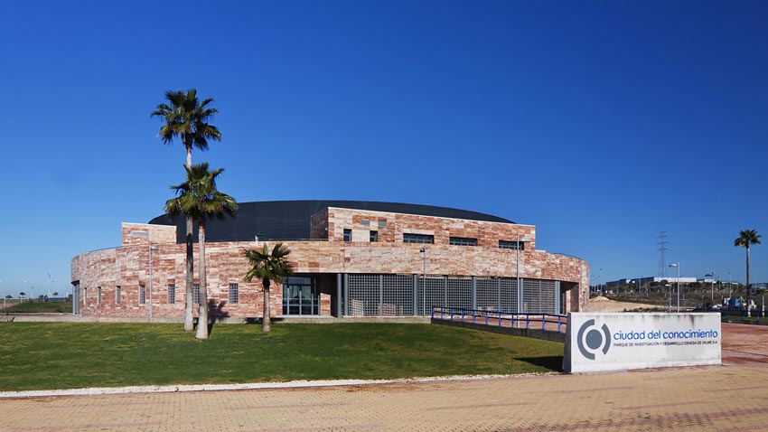 Edificio de investigación y desarrollo en el Valme de Sevilla